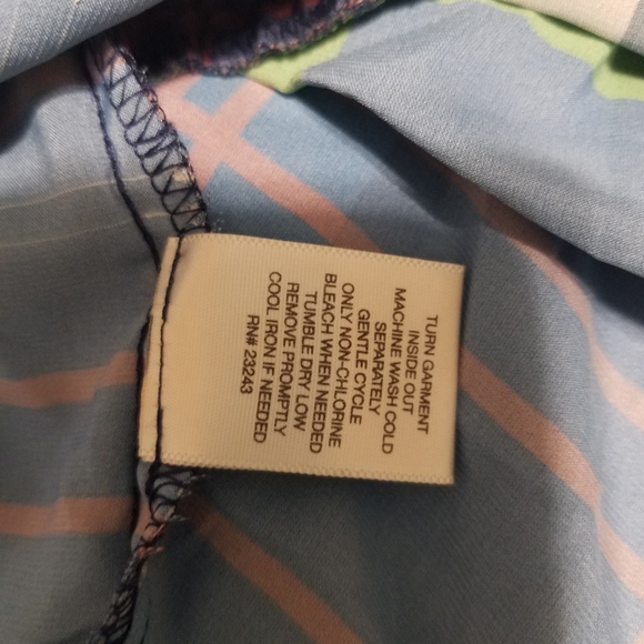 Top - Picture 5 of 6